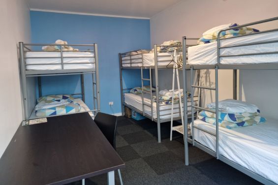 Mixed 6 Bed Dorm