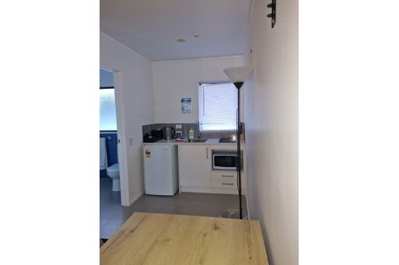 Deluxe Twin Studio - kitchen